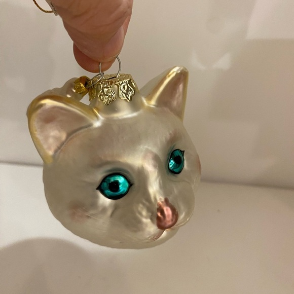 Cat Blown Glass Ornament with Fish (DP) - Picture 4 of 13